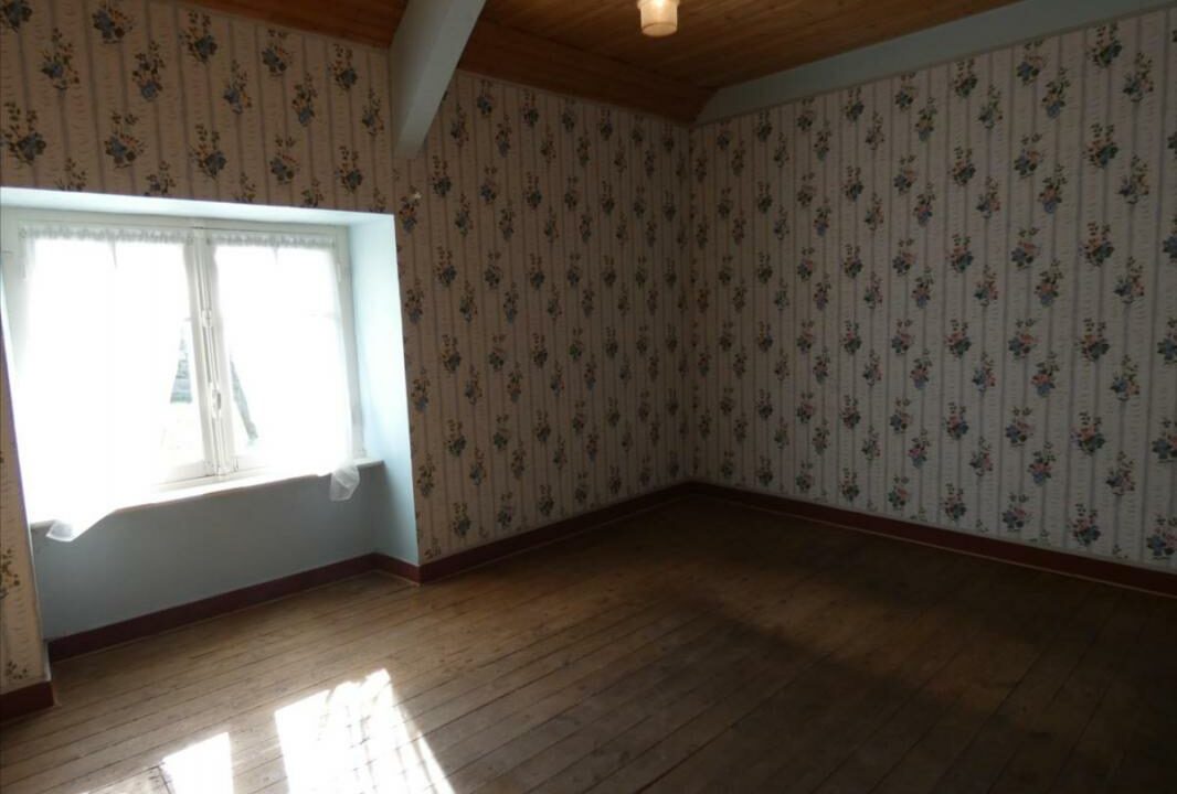 22058-1076867-05072025-120929-10