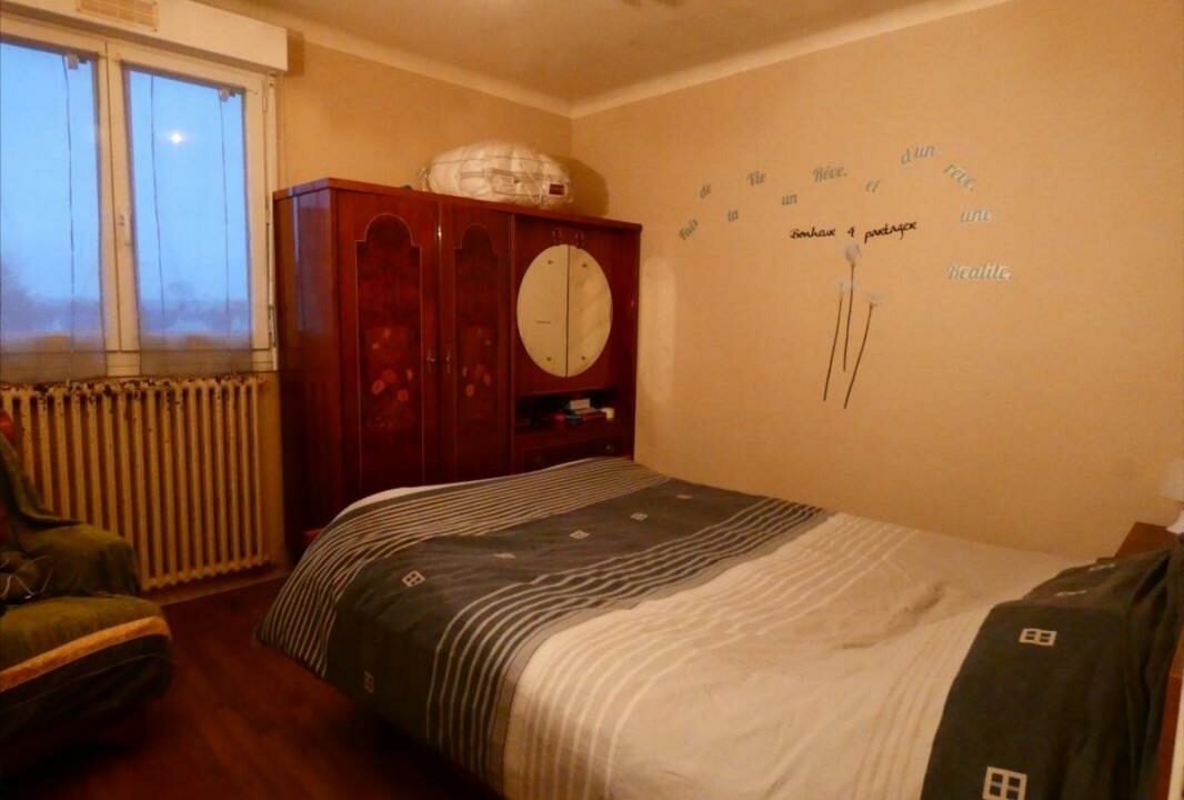 22058-1033566-12092025-123247-3